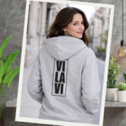 Bluza z kapturem z logiem Vilavi - obrazek 2